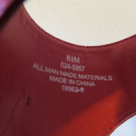 east5th 8 1/2 Medium 2 1/2 to 3 in heel Sling Back High Heel Dressy Shoe - Picture 14 of 16